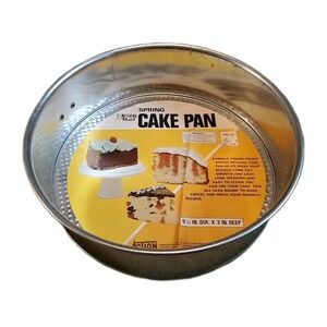 Vintage 70s Metal SPRING Cake Pan by Action Industries‎ 9.5" Diameter 3" Deep